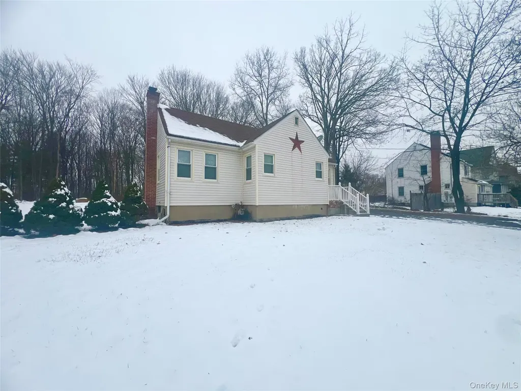 91 Mountain Avenue Middletown NY 10940