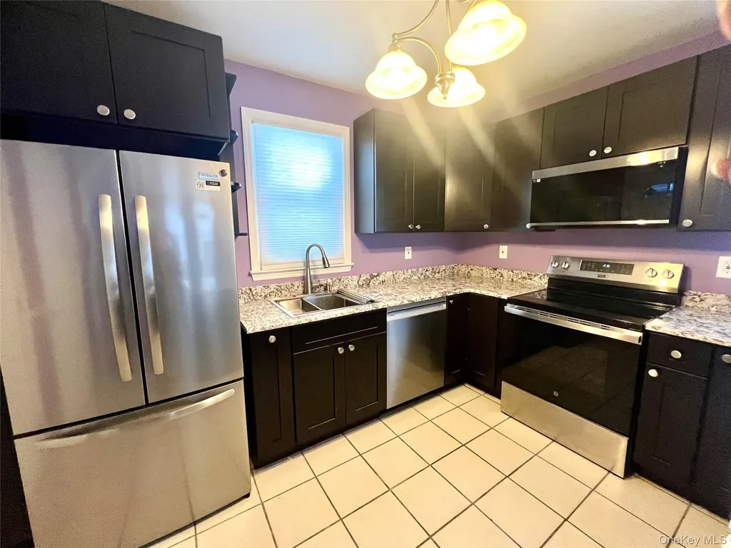 91 Mountain Avenue Middletown NY 10940