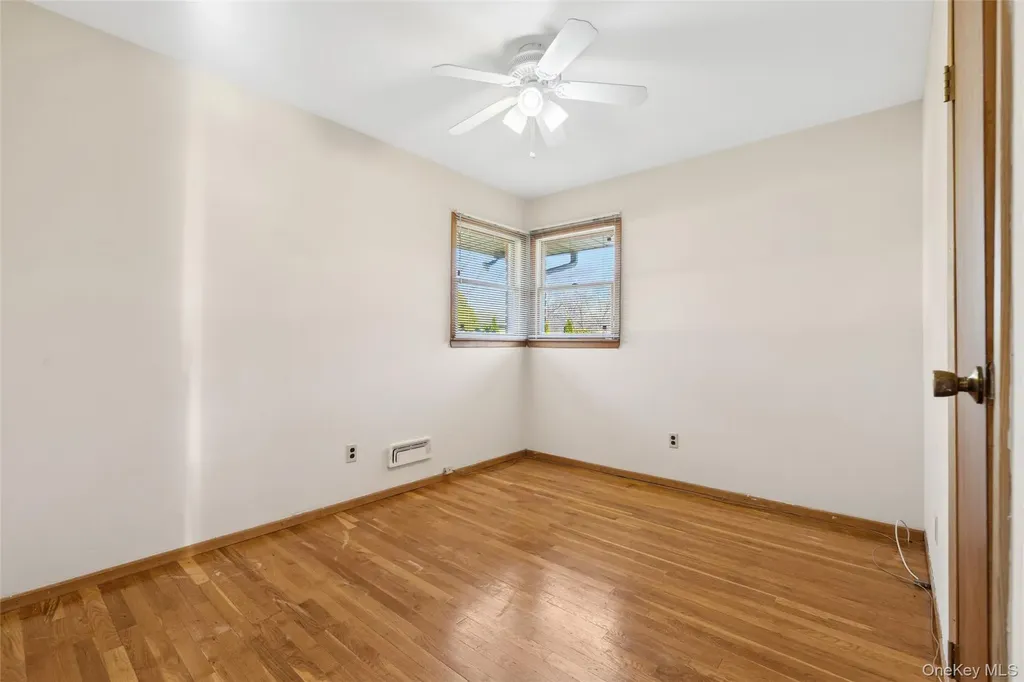 7 Joyce Lane Commack NY 11725