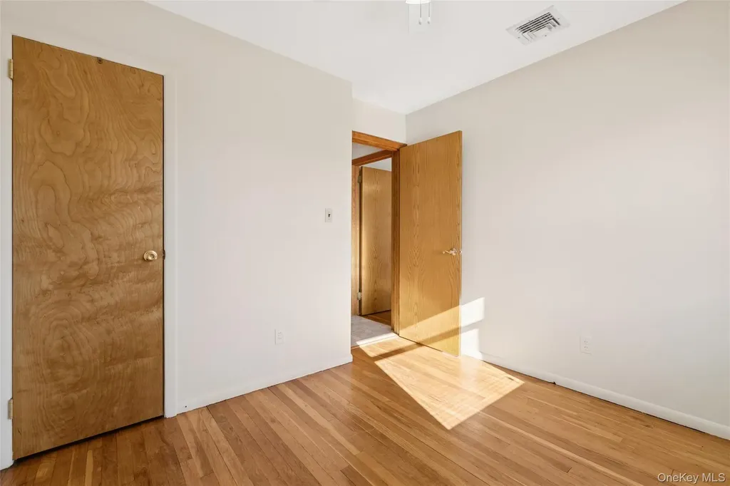 7 Joyce Lane Commack NY 11725