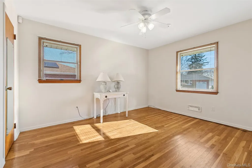 7 Joyce Lane Commack NY 11725