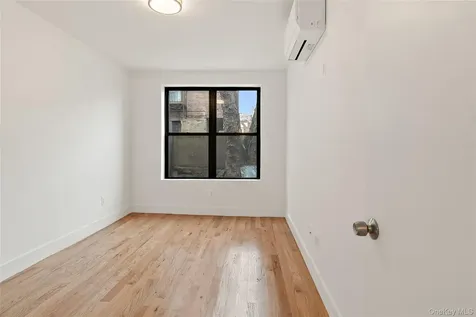 1845 Andrews Avenue Bronx NY 10453