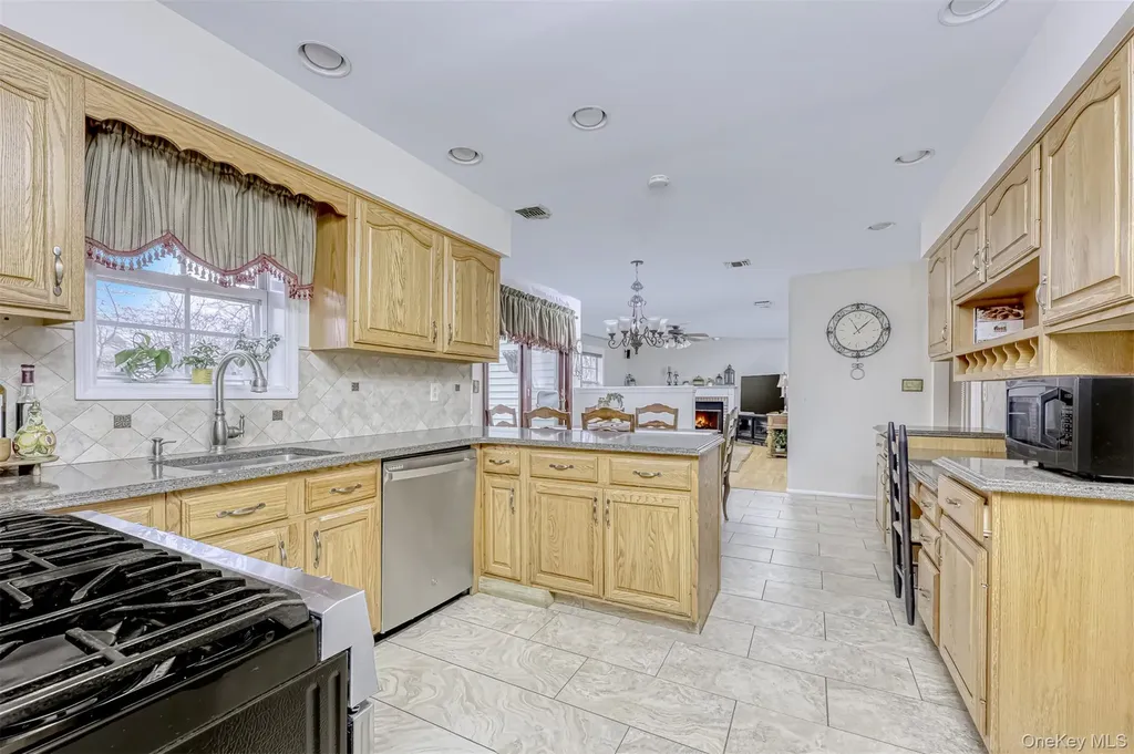 18 Mountainview Avenue Suffern NY 10901
