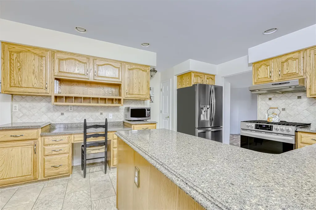 18 Mountainview Avenue Suffern NY 10901