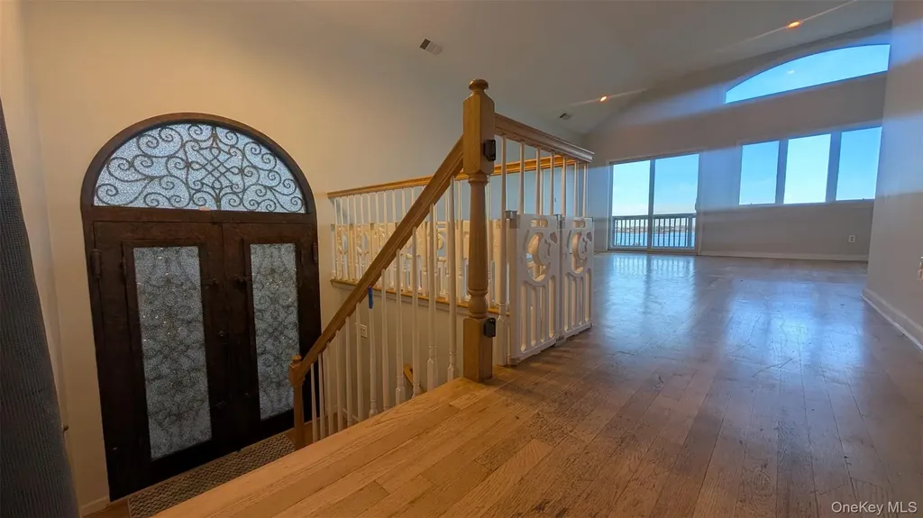15095 Powells Cove Boulevard Whitestone NY 11357