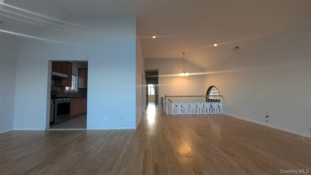 15095 Powells Cove Boulevard Whitestone NY 11357