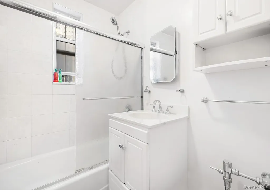 104-20 68th Drive Forest Hills NY 11375