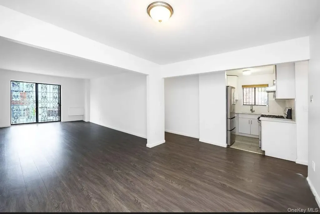 541 Logan Avenue Bronx NY 10465