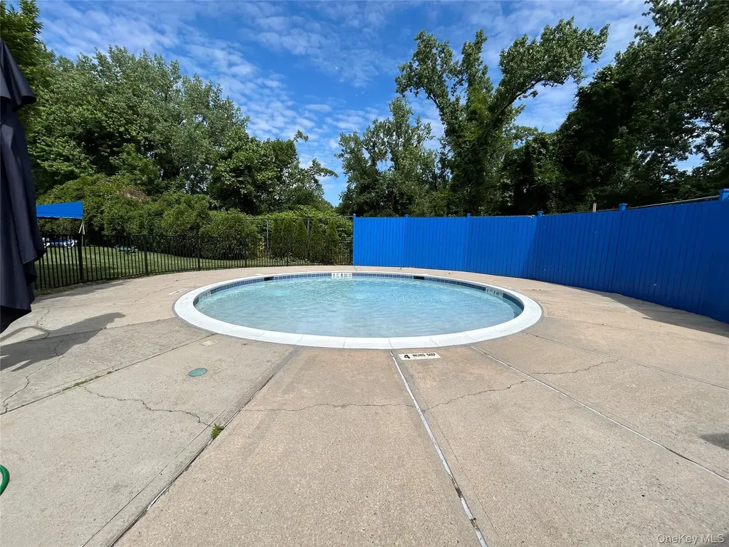 7 Terrace Circle Great Neck NY 11021
