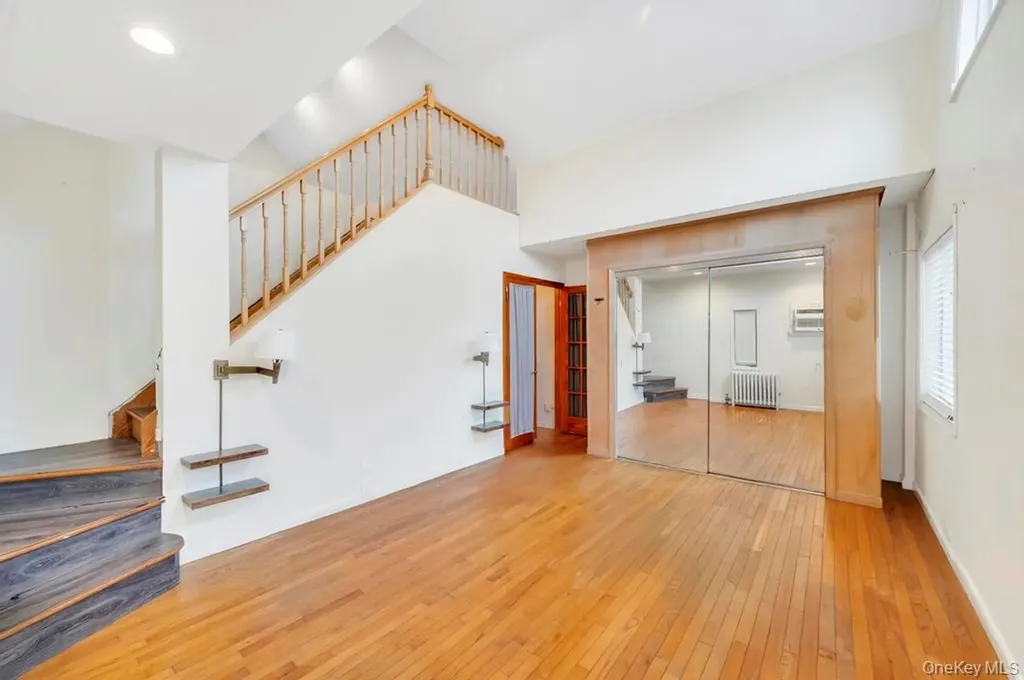 88 Marlboro Road Valley Stream NY 11581