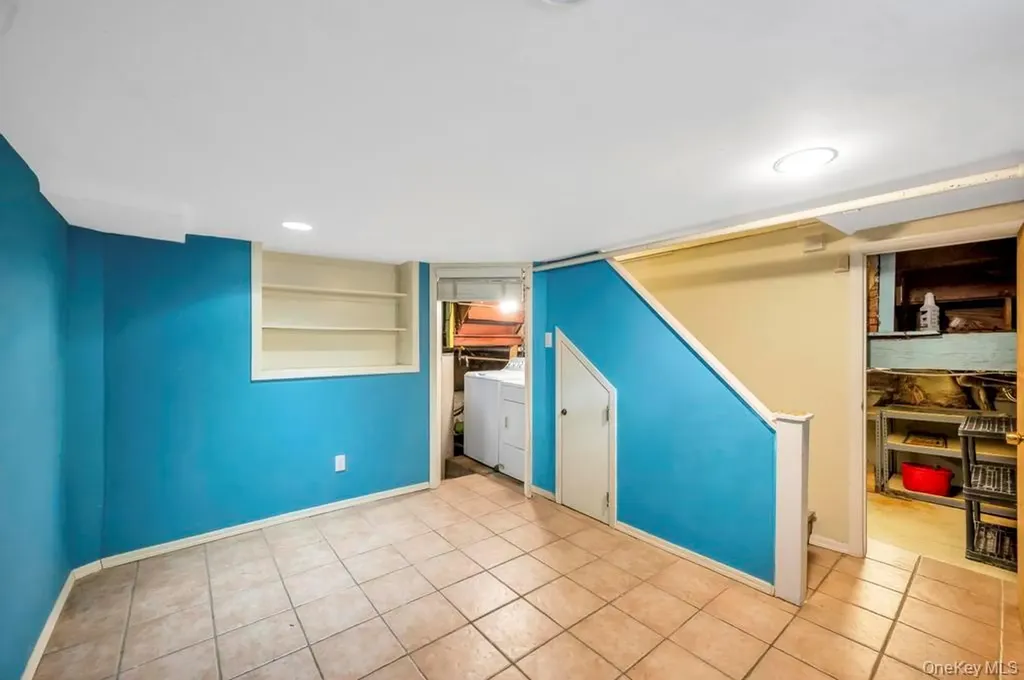 88 Marlboro Road Valley Stream NY 11581
