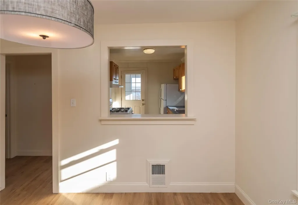 35 Hudson Terrace Marlboro NY 12542