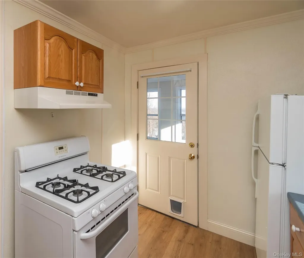 35 Hudson Terrace Marlboro NY 12542