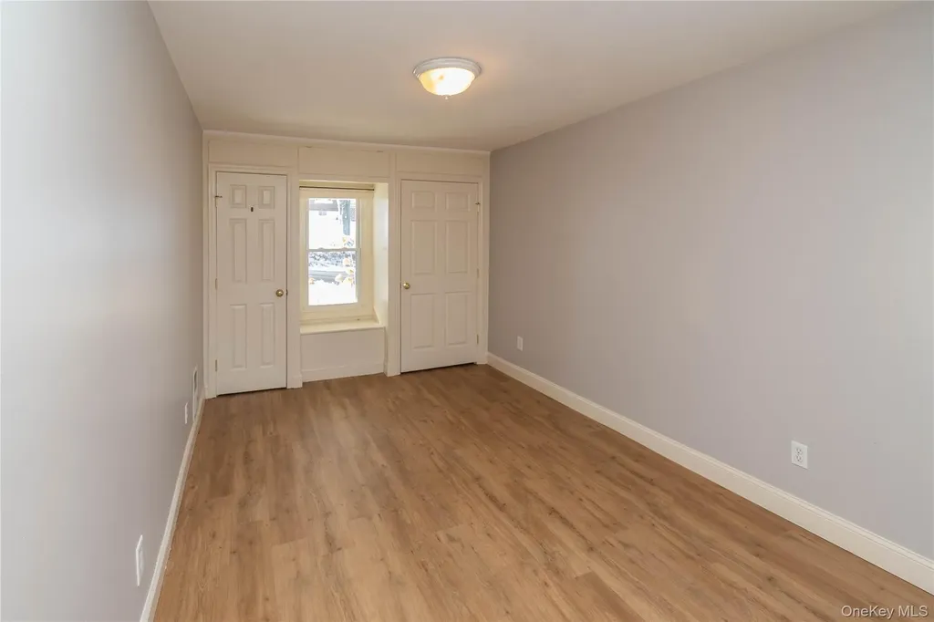 35 Hudson Terrace Marlboro NY 12542