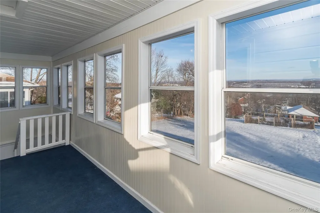 35 Hudson Terrace Marlboro NY 12542