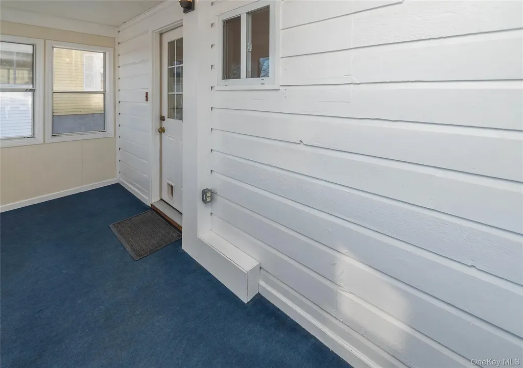 35 Hudson Terrace Marlboro NY 12542