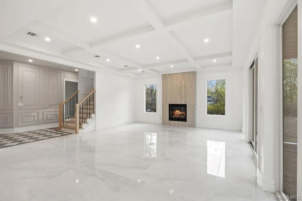 94 Viola Road Suffern NY 10901