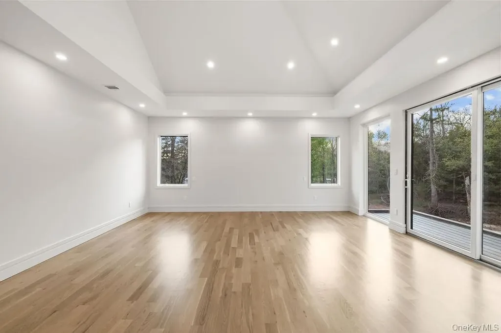 94 Viola Road Suffern NY 10901