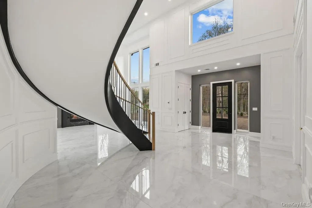 94 Viola Road Suffern NY 10901