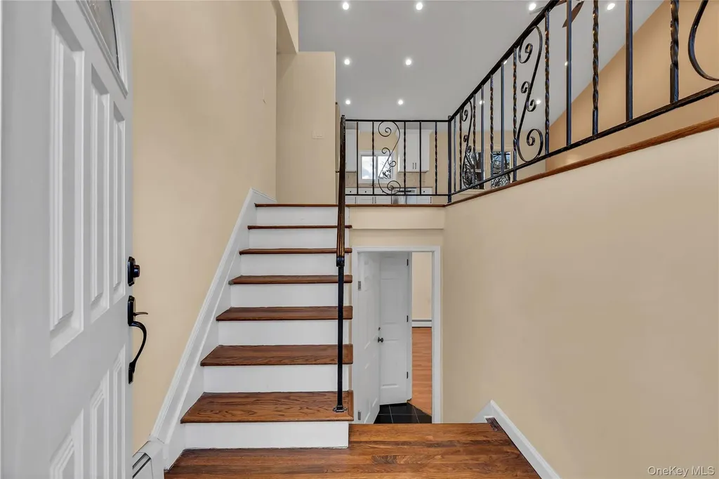 116 Phyllis Drive Patchogue NY 11772