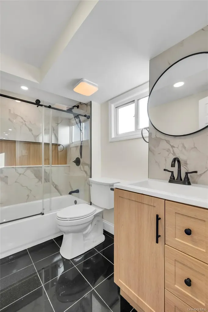 116 Phyllis Drive Patchogue NY 11772