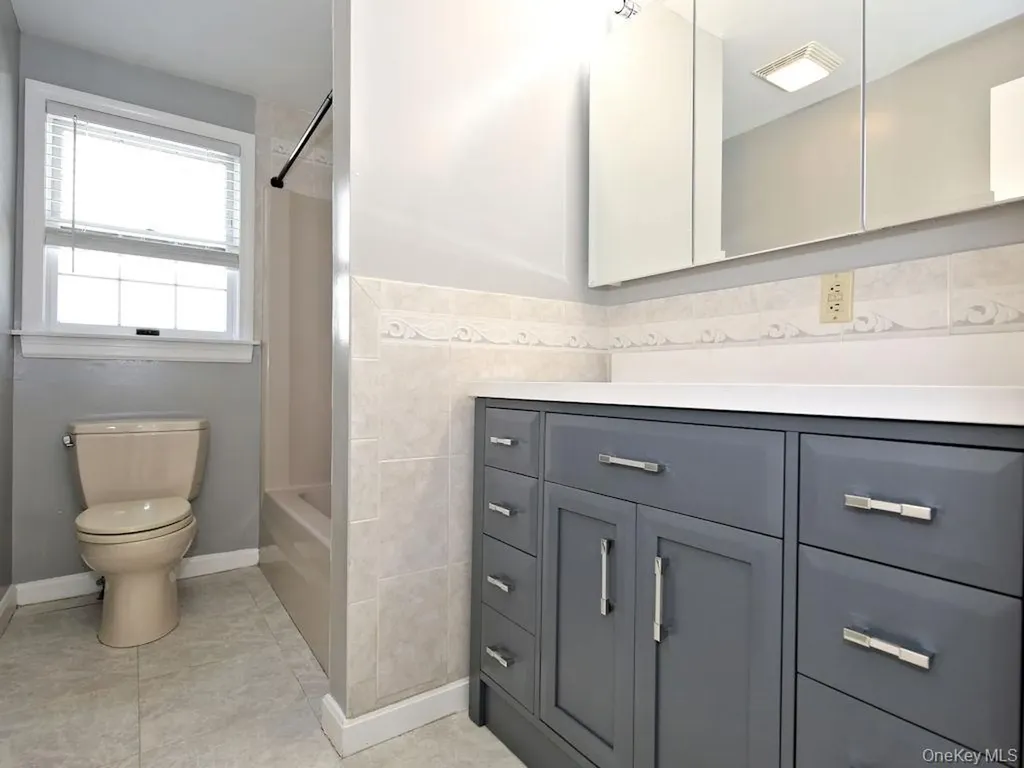 73 Broadway Harrison NY 10528