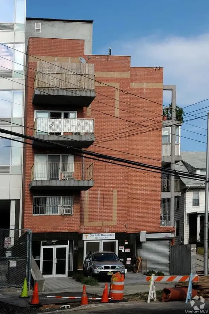 42-11 Parsons Boulevard Flushing NY 11355