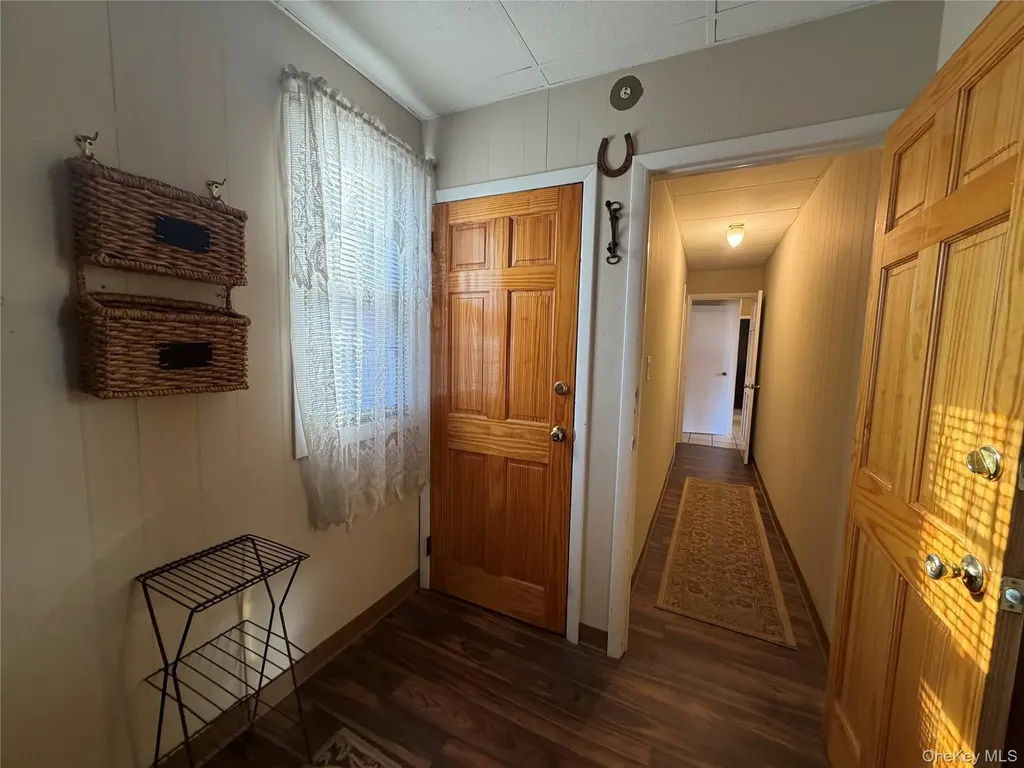 1271 Hobart Avenue Bronx NY 10461