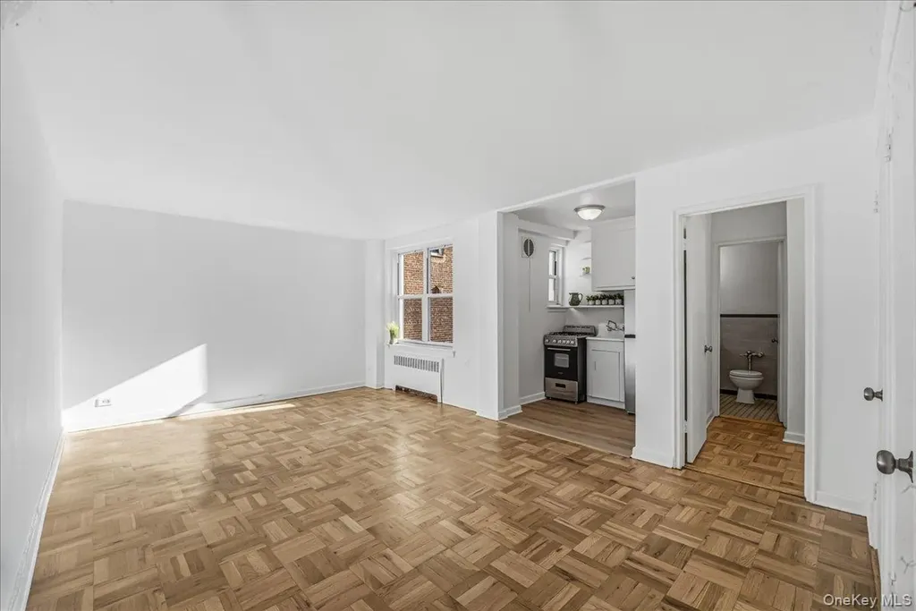 30-11 Parsons Boulevard Flushing NY 11354