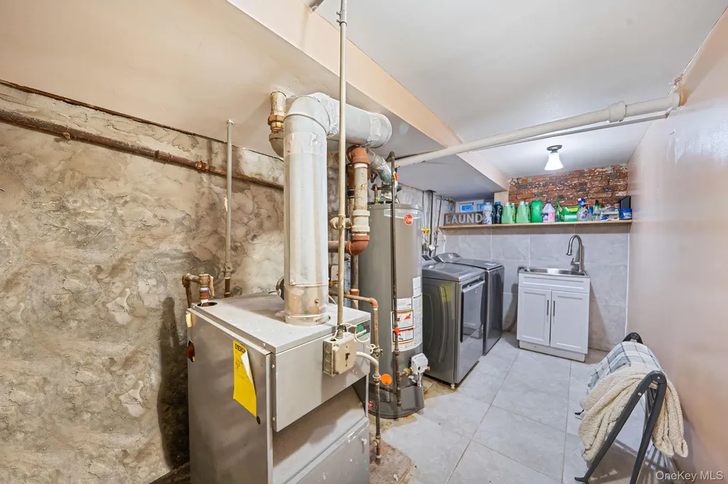 37 Grant Avenue Brooklyn NY 11208