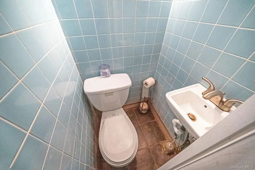 37 Grant Avenue Brooklyn NY 11208