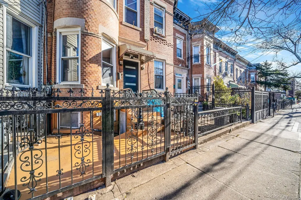 37 Grant Avenue Brooklyn NY 11208