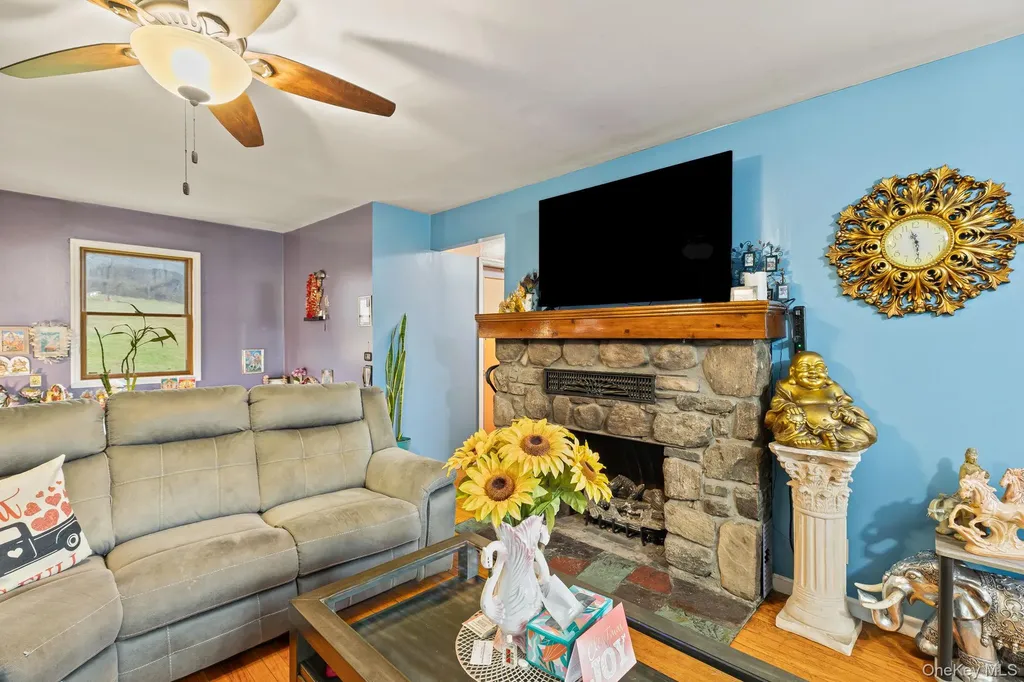 11 Cross Creek Road Cold Spring NY 10516