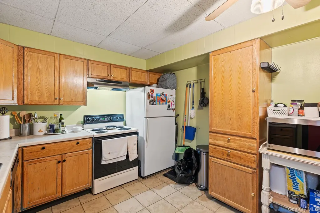11 Cross Creek Road Cold Spring NY 10516