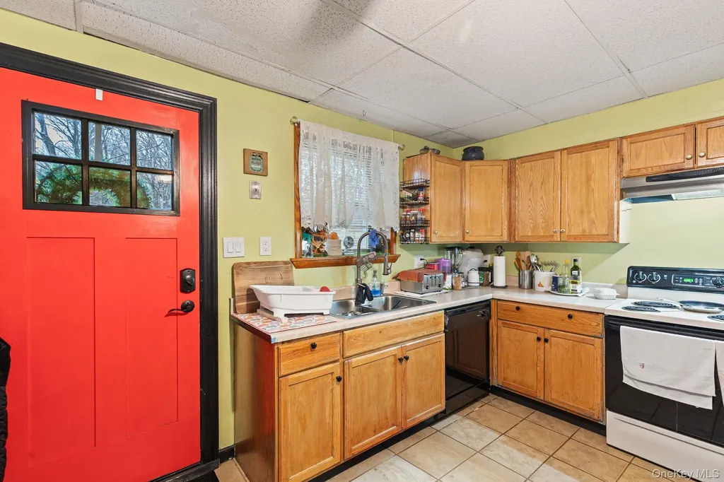 11 Cross Creek Road Cold Spring NY 10516