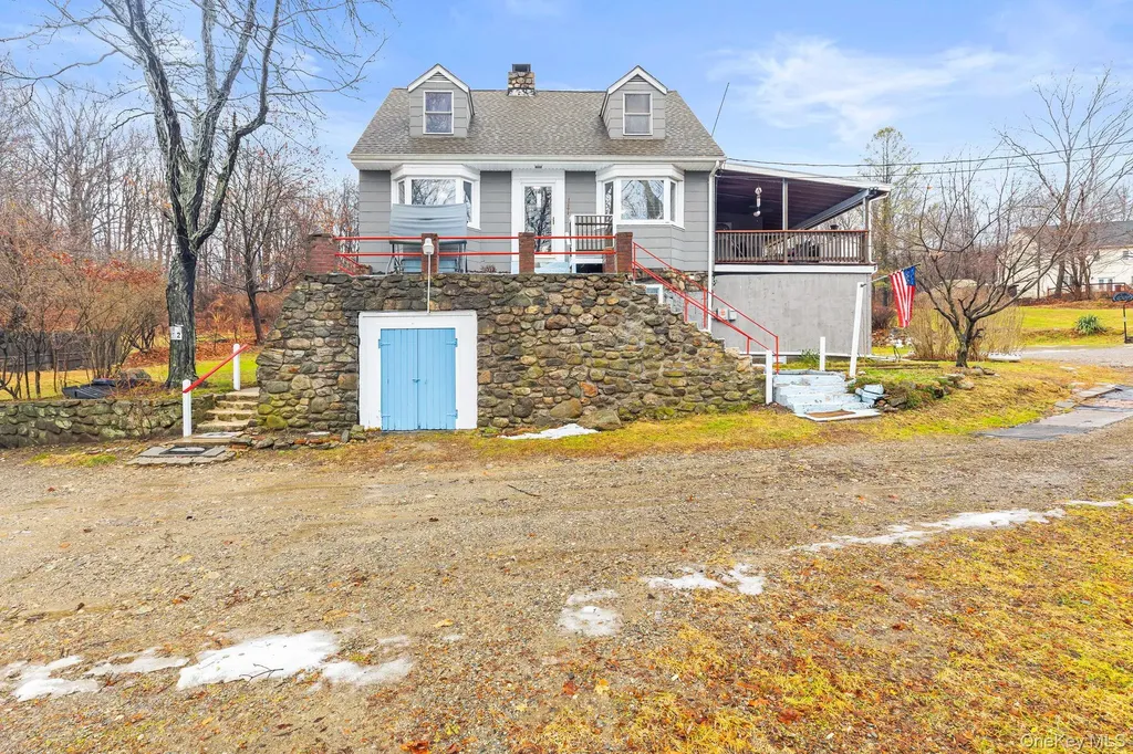 11 Cross Creek Road Cold Spring NY 10516