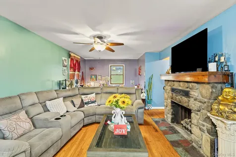 11 Cross Creek Road Cold Spring NY 10516