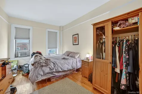 673 Locust Street Mount Vernon NY 10552