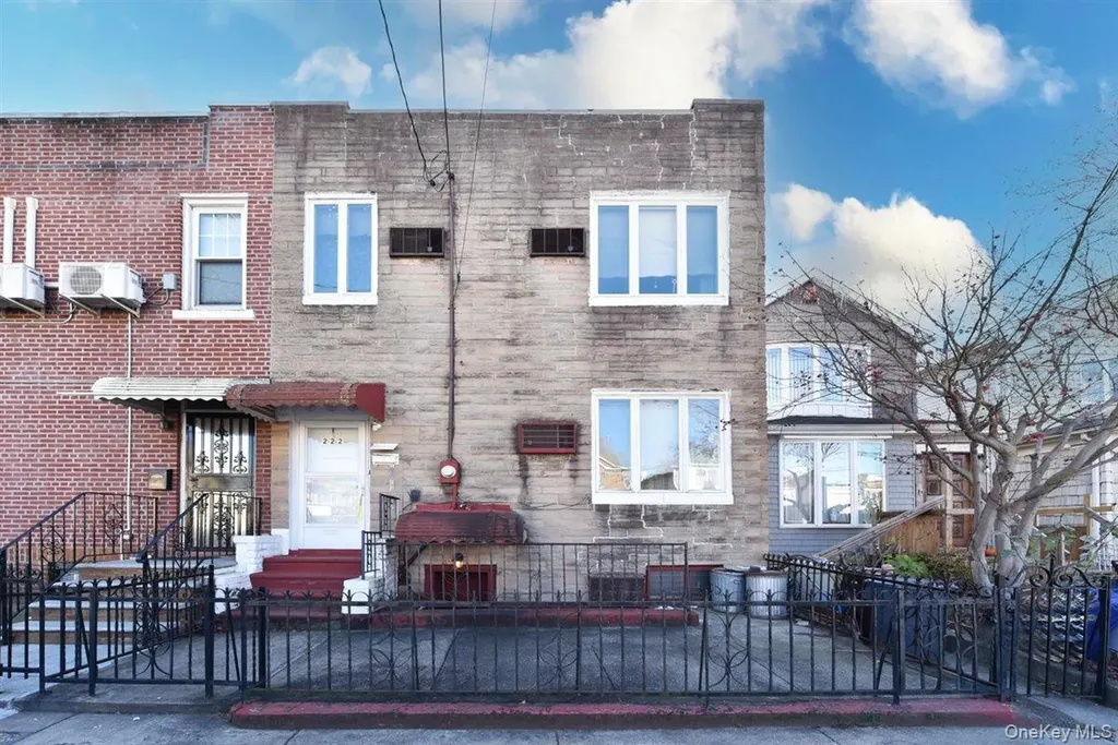 222 Avenue V Brooklyn NY 11223