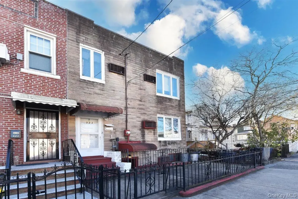 222 Avenue V Brooklyn NY 11223