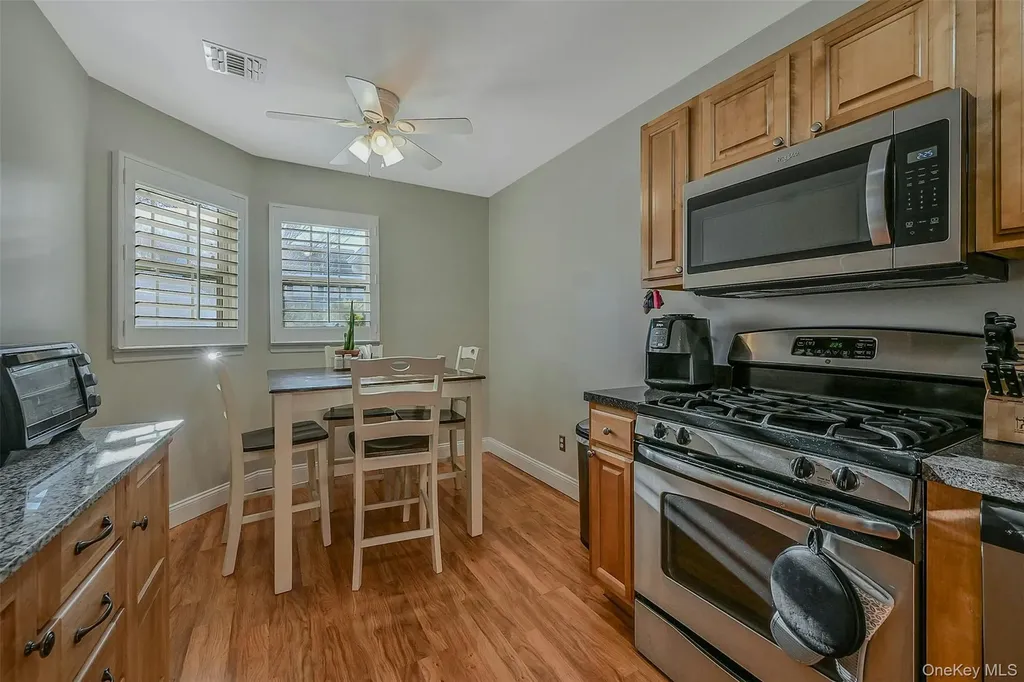 50 Strawberry Commons Riverhead NY 11901