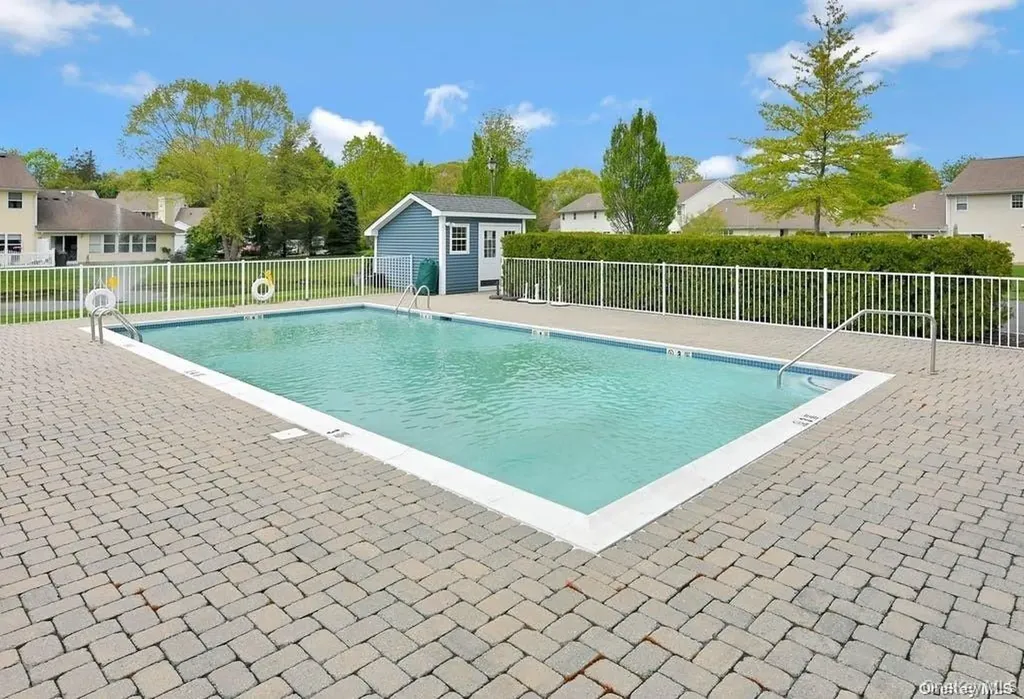 50 Strawberry Commons Riverhead NY 11901