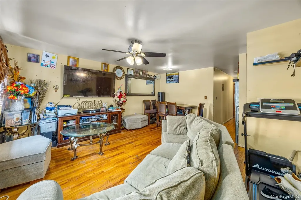 657 E 102nd Street Brooklyn NY 11236