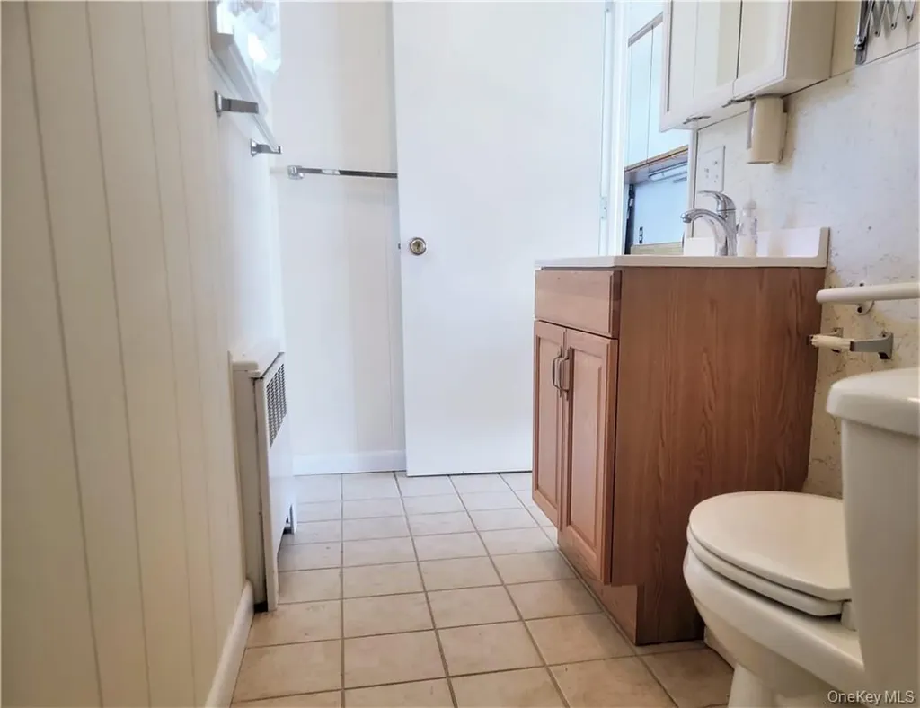 6 Laguna Road Carmel NY 10512