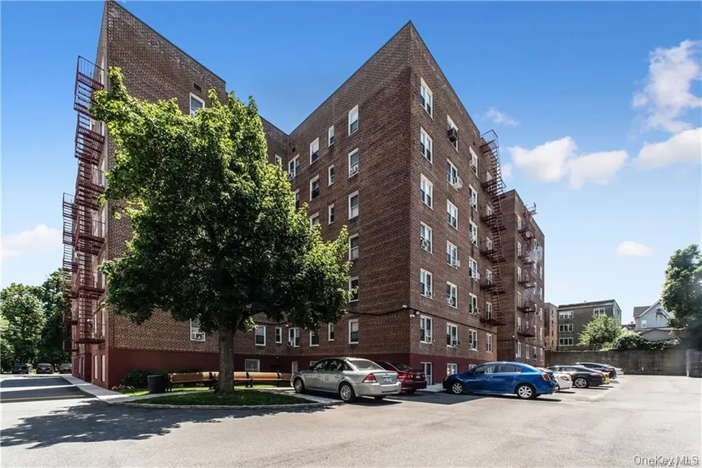 485 Bronx River Road Yonkers NY 10704
