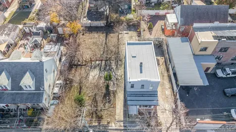 2214 Hermany Avenue Bronx NY 10473