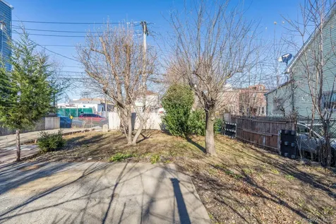 2214 Hermany Avenue Bronx NY 10473