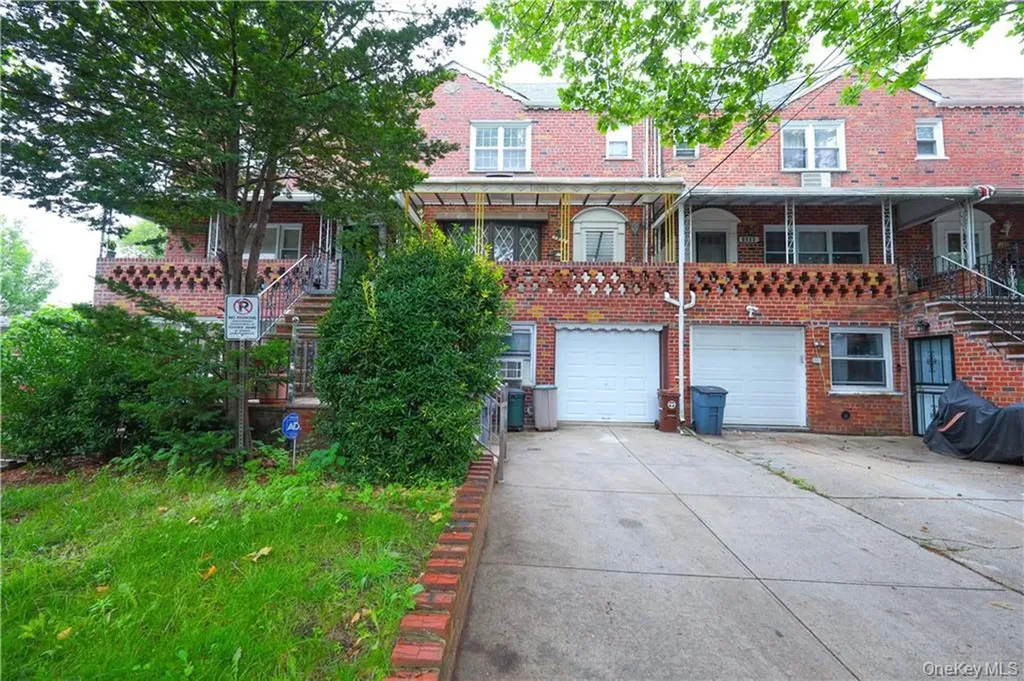 1296 E 54th Street Brooklyn NY 11234