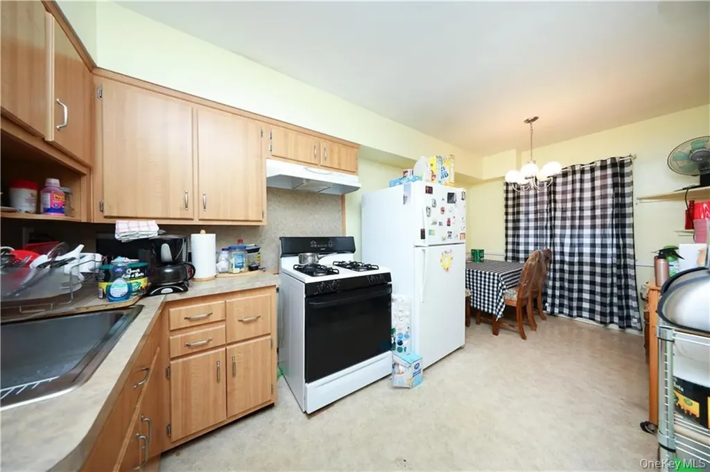 1296 E 54th Street Brooklyn NY 11234