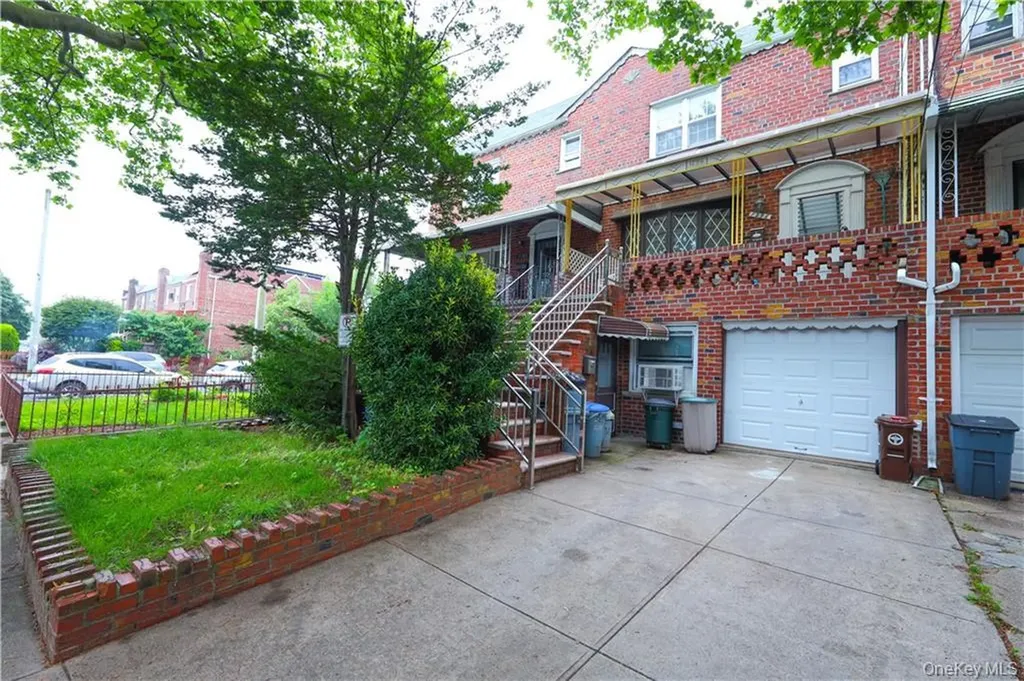 1296 E 54th Street Brooklyn NY 11234